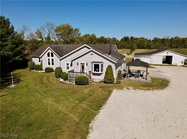 9785 Spencer Lake Rd, Spencer, OH 44275