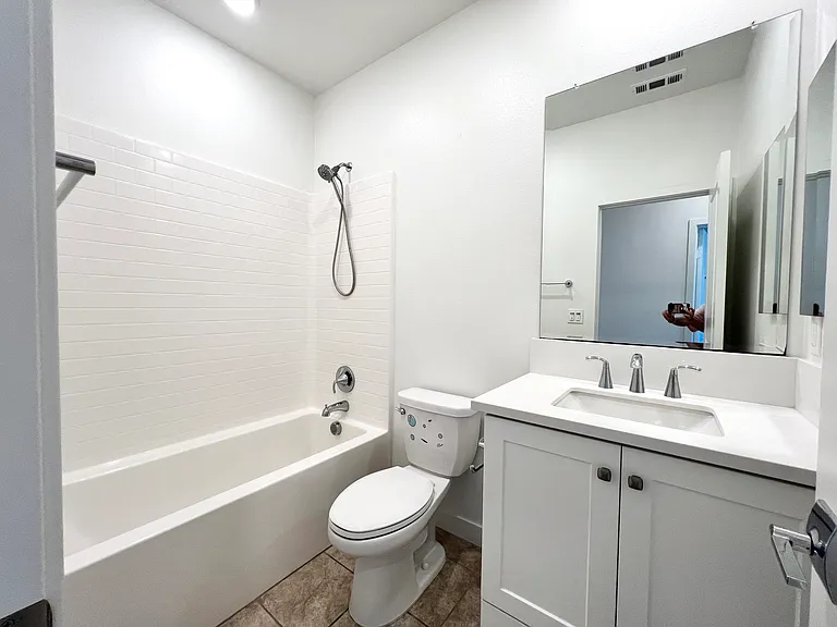 1523 Saint Simon Cir #A — Photo 12
