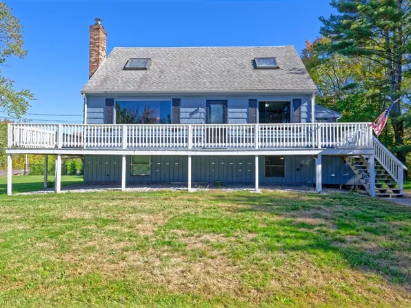 2 Spencer St, Millis, MA 02054