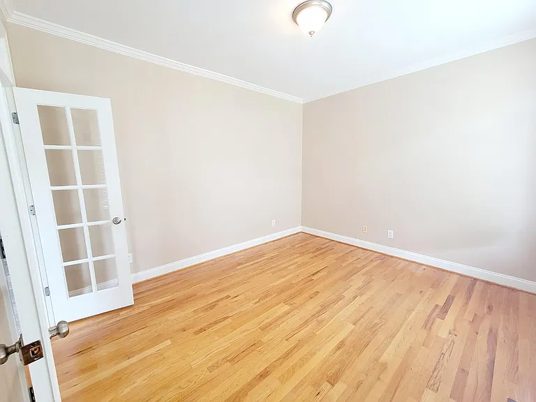 1217 Crozier Ct — Photo 5