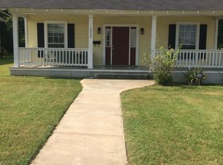 1212 W Craig Pl, San Antonio, TX 78201