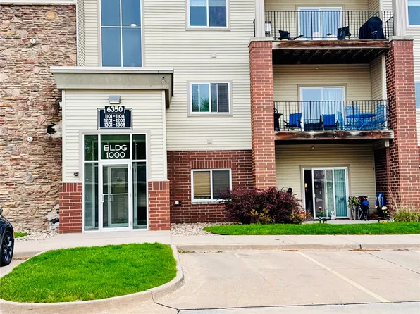 6350 Coachlight Dr #1304, West Des Moines, IA 50265