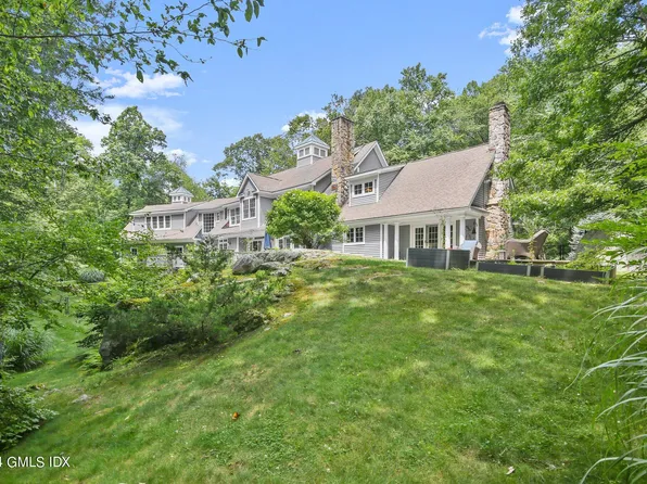 125 Barn Hill Rd, Greenwich, CT 06831