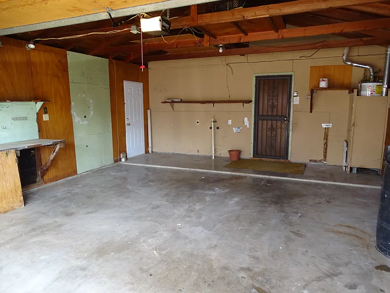4829 S Lawton Ave #1 — Photo 12