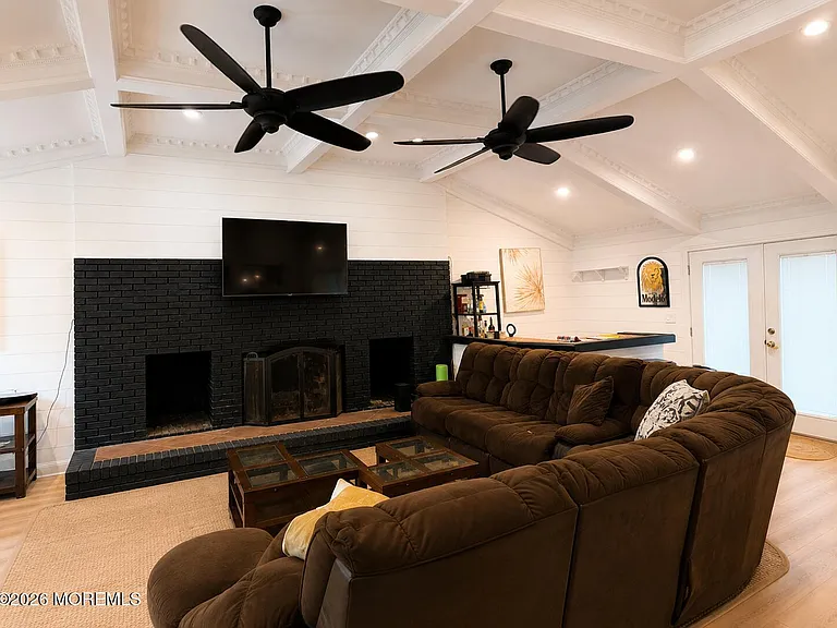 530 Palmer Ave — Photo 14