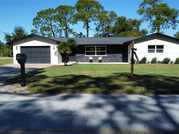 12617 Pine Island Dr, Leesburg, FL 34788