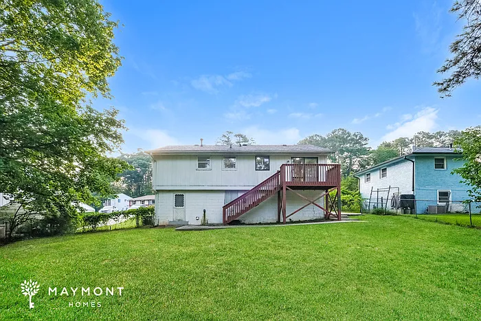 4133 Conley Cir — Photo 15