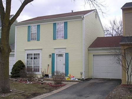1st image of 29W470 Blackthorn Ln