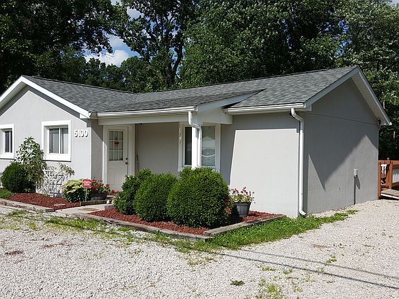 2nd image of 5100 N Lakeview Dr