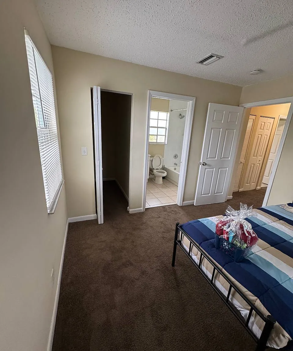 4 bed, 1732 sqft, $850 — Photo 3