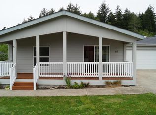 115 SE Whalesong Dr, Depoe Bay, OR