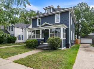 52 W 17th St, Holland, MI 49423