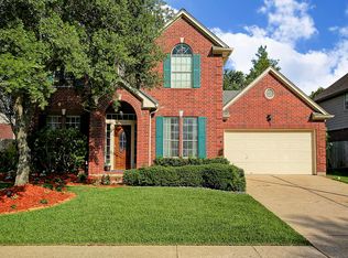 2505 Piney Woods Dr, Pearland, TX 77581