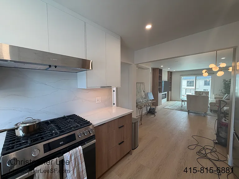 2559 47th Ave — Photo 7