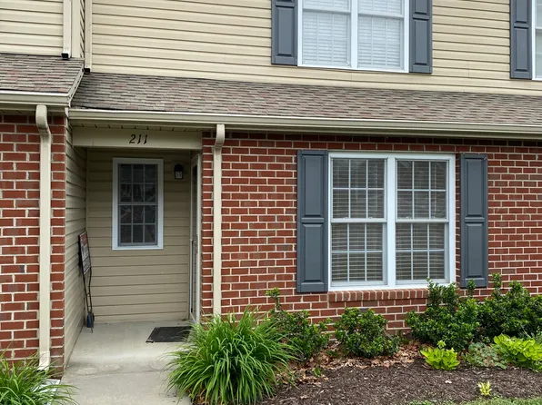 211 Ross St, Salem, VA 24153