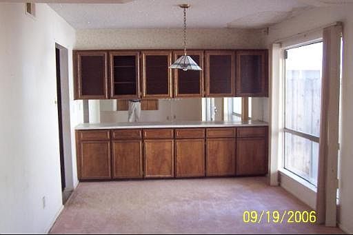2nd image of 4419 SHAKERTOWN AVE #0
