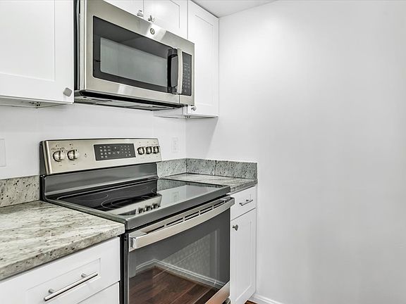 5th image of 14016 Vista Dr APT 14B