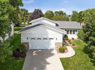 2012 S 35th St, Manitowoc, WI 54220