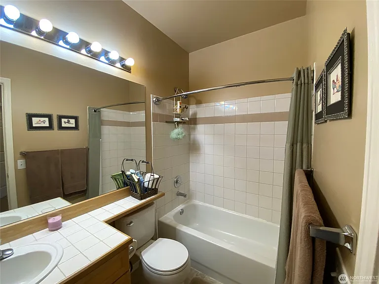 18664 NE 56th Ct #FF1866 — Photo 23