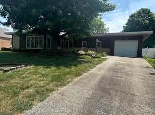 108 S Beaucoup St, Pinckneyville, IL 62274