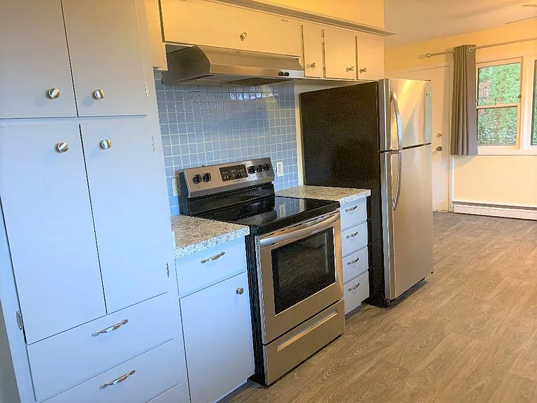 9420 SE 92nd Ave — Photo 5