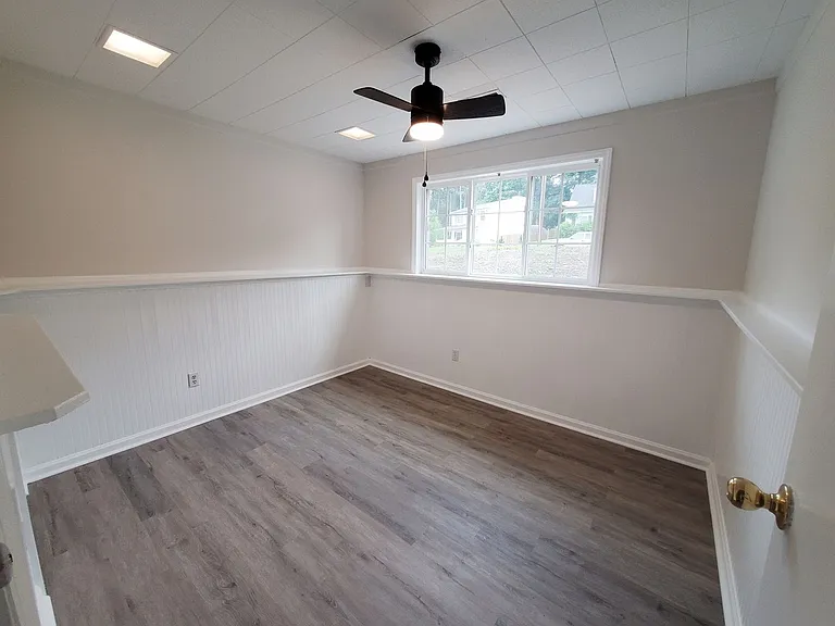 2824 Henslowe Dr — Photo 44