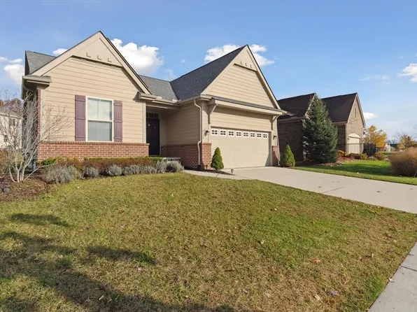 8155 Stamford Rd, Ypsilanti, MI 48198
