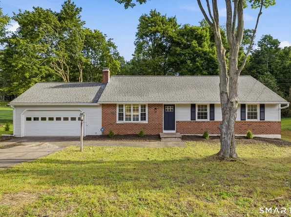 1124 Pamela Lane, Cheshire, CT 06410