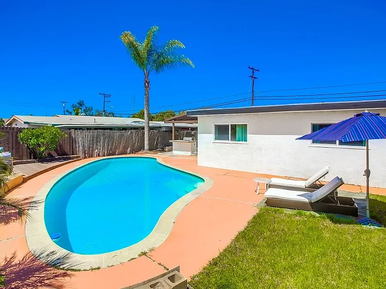 5013 Conrad Ave — Photo 49