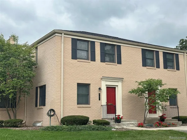 621 N Eton St, Birmingham, MI 48009