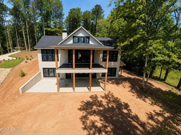 479 Transom Dr, Jacksons Gap, AL 36861