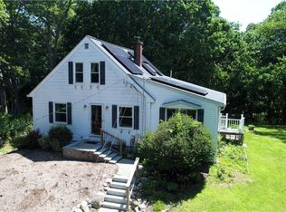 61 Abbotts Crossing Rd, Coventry, RI 02816