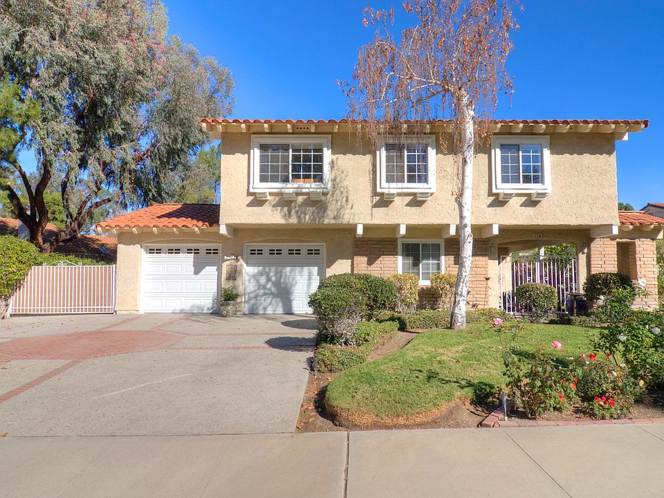 1st image of 228 Greenmeadow Dr