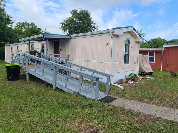 9 Crooked Island Circle, Murrells Inlet, SC 29576