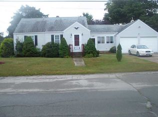 35 Bryant St, Cumberland, RI 02864