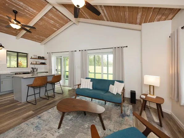 15-2042 15th Ave, Keaau, HI 96749