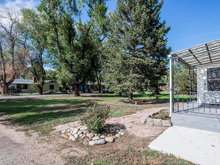 940 Kendall St #UPPER — Photo 3