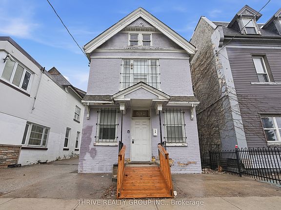 2nd image of 538 Dundas St #532