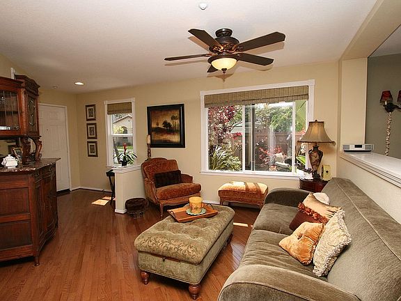 Front sitting room