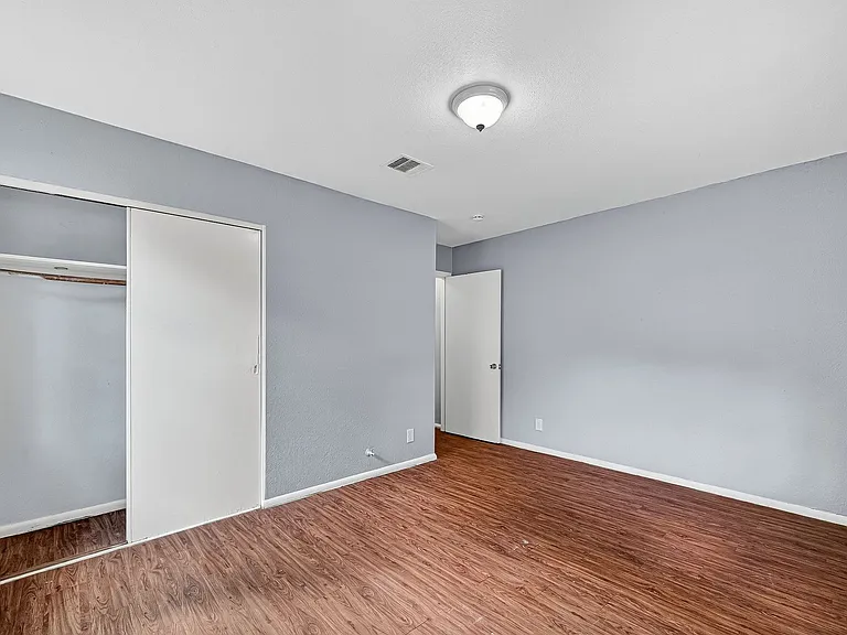 10106 Sierra Dr — Photo 14