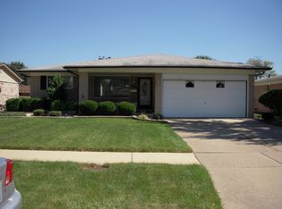 36150 Waltham Dr, Sterling Heights, MI 48310
