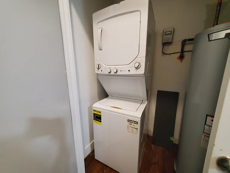 409 Ocean Ave #204 — Photo 6