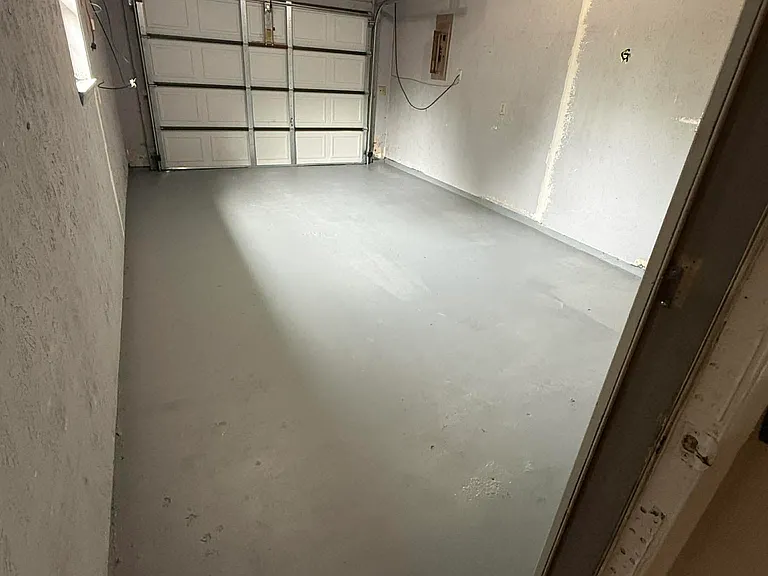128 Grant Cir — Photo 10