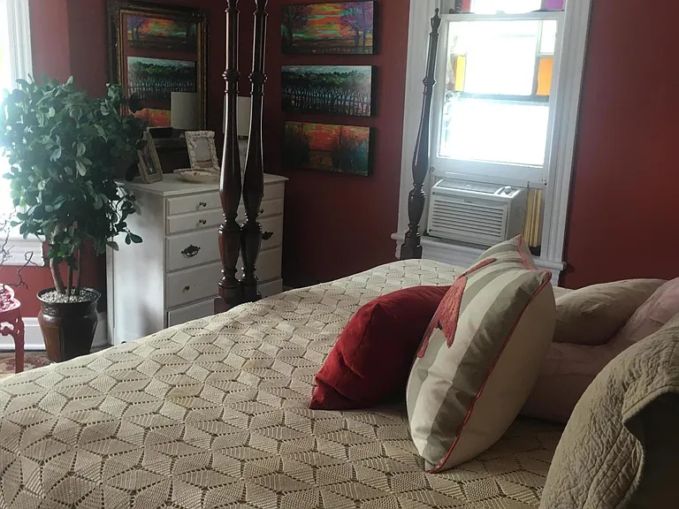 56 Heck Ave — Photo 12