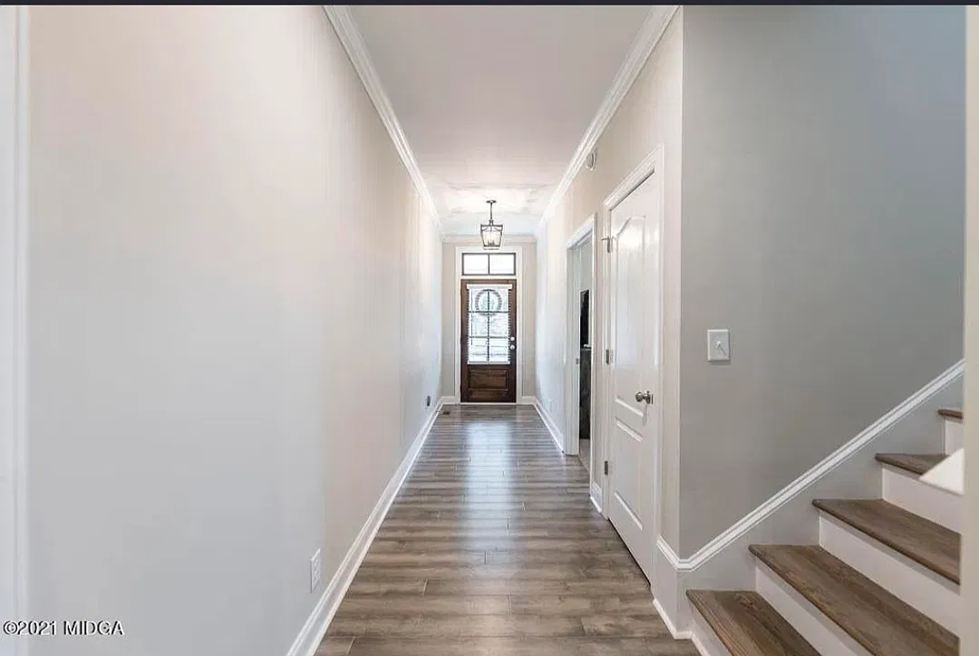 865 Tufthunter Ln — Photo 3