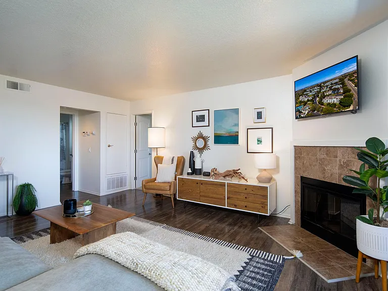 Seagate Condominium Rentals — Photo 7