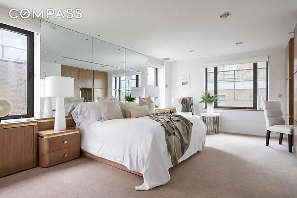 Sold by Compass | media 9
