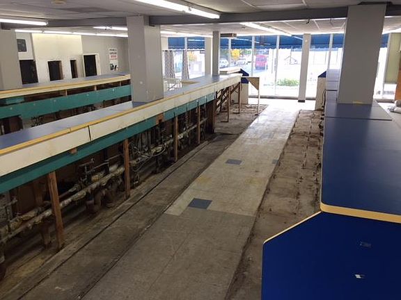 looking west, to Highland Ave. (All this mess will be removed) Nice and naturally lit until sunset.