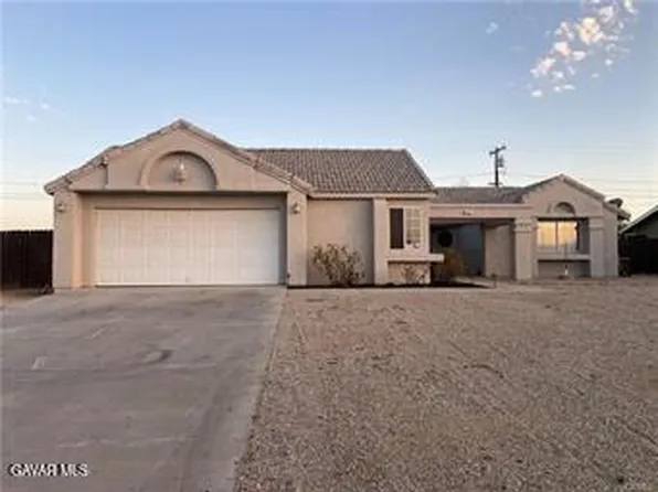 8924 Peach Ave, California City, CA 93505