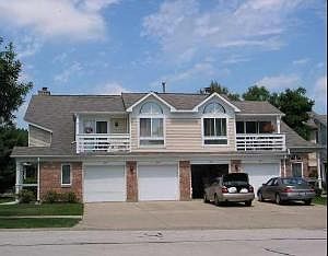 1st image of 1042 Courtland Dr